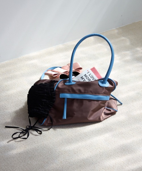 FUULLY STUDIO（フーリィーステューディオ）の「パイピングダブルZIPボストンバッグ（ボストンバッグ・レディース・グレー/ブラック/ブラウン・FREE）」の16枚目の写真