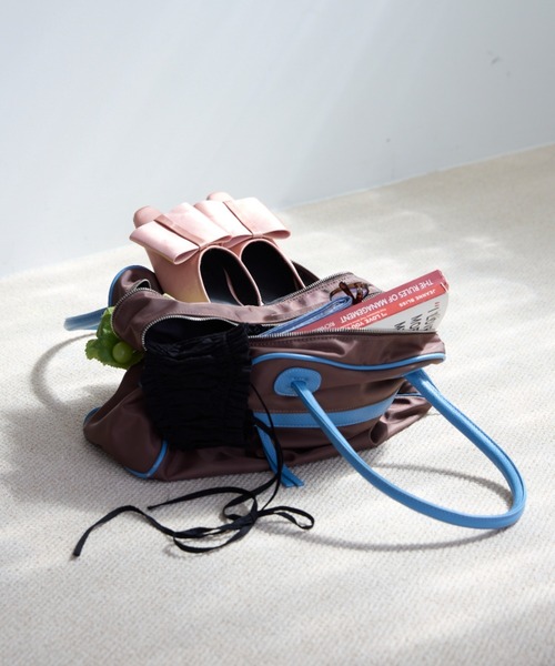 FUULLY STUDIO（フーリィーステューディオ）の「パイピングダブルZIPボストンバッグ（ボストンバッグ・レディース・グレー/ブラック/ブラウン・FREE）」の18枚目の写真