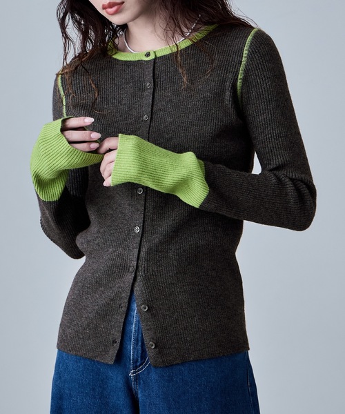 etoll.(エトル)の「アルパカタッチバイカラーニットカーディガン(カーディガン/ボレロ・レディース・アイボリー/チャコール/ブラウン/グレー・FREE)」の3枚目の写真