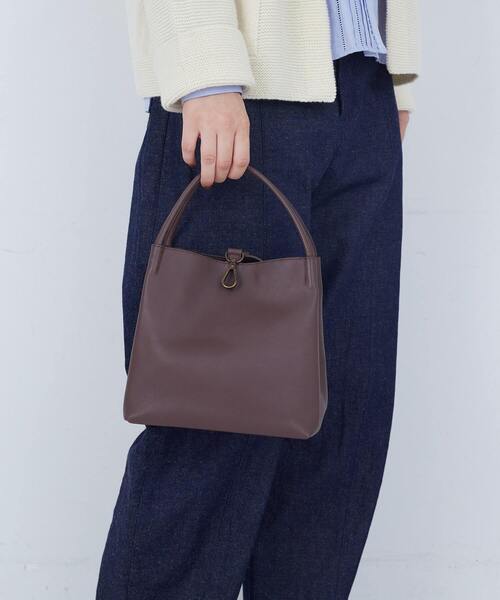 ADIEU TRISTESSE（アデュートリステス）の「ショルダーストラップ付きスクエアバック（ショルダーバッグ・レディース・ダークブラウン/ブラック・FREE）」の8枚目の写真