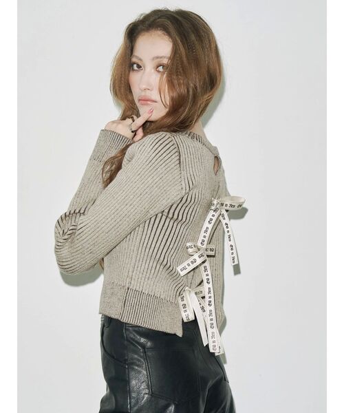 EVRIS（エヴリス）の「バックリボンニットトップス（ニット/セーター・レディース・ブラック/ピンク/ブラウン/イエロー・FREE）」の9枚目の写真