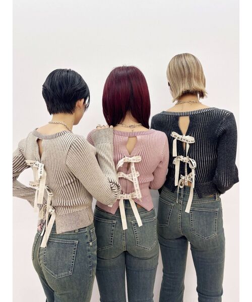 EVRIS（エヴリス）の「バックリボンニットトップス（ニット/セーター・レディース・ブラック/ピンク/ブラウン/イエロー・FREE）」の17枚目の写真