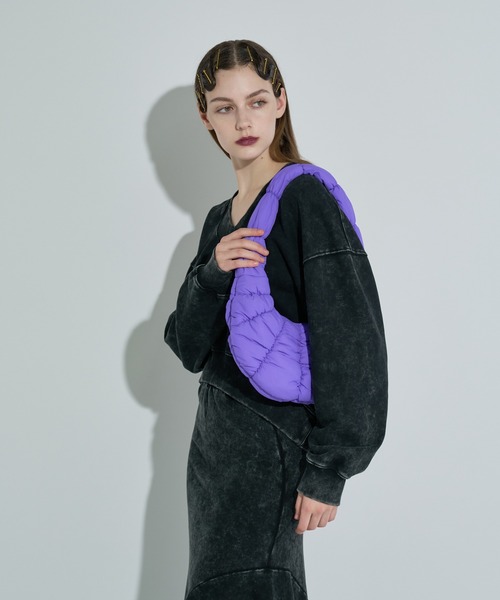 anna sui nyc(アナ スイ エヌ ワイ シー)の「croissant ショルダーバッグ(ショルダーバッグ・レディース・パープル/オレンジ/ブラック・FREE)」の4枚目の写真