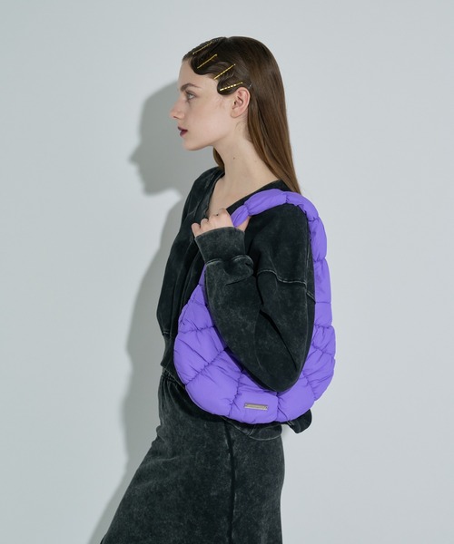 anna sui nyc(アナ スイ エヌ ワイ シー)の「croissant ショルダーバッグ(ショルダーバッグ・レディース・パープル/オレンジ/ブラック・FREE)」の6枚目の写真