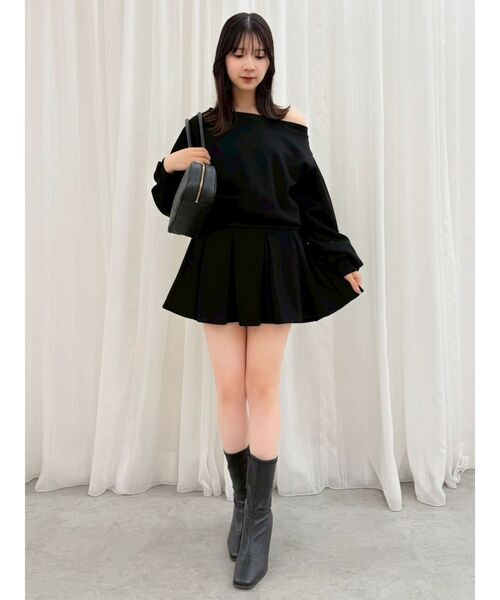 dazzlin（ダズリン）の「ビジュースリーブカットプルオーバー（スウェット・レディース・ブラック/オフホワイト/グレー・FREE）」の9枚目の写真