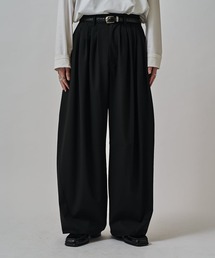 Lui's（ルイス）の「鬼タックカーブパンツ（スラックス）」