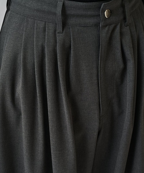 Lui's（ルイス）の「鬼タックカーブパンツ（スラックス・メンズ・ネイビー/グレー/ブラック・M/S）」の8枚目の写真