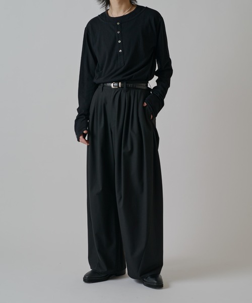 Lui's(ルイス)の「鬼タックカーブパンツ(スラックス・メンズ・ネイビー/グレー/ブラック・M/S)」の19枚目の写真