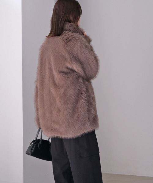 フェイクファースタンドカラージャケット（その他アウター）｜AKTE