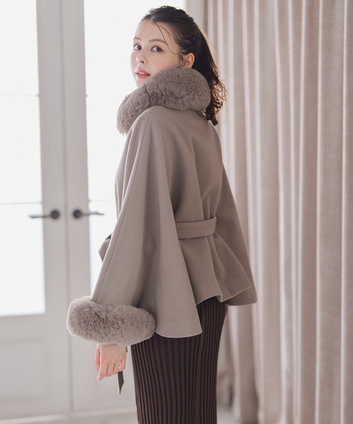 セール】2025秋冬新作 ブローチ付きポンチョコート（ポンチョ）｜MISCH