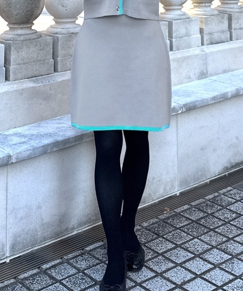 JENNE(ジェンヌ)の「マリン風ニットスカート(スカート・レディース・グレー/ネイビー/グリーン・SMALL/MEDIUM/LARGE)」の2枚目の写真