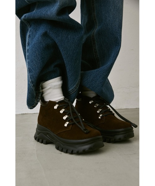 un/neu(アンノイ)の「トレッキングシューズ(ブーツ・レディース・ブラウン/ブラック・LARGE/MEDIUM/SMALL)」の22枚目の写真