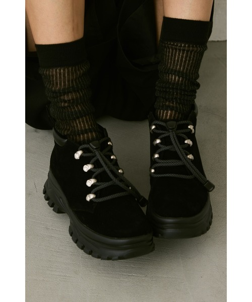 un/neu(アンノイ)の「トレッキングシューズ(ブーツ・レディース・ブラウン/ブラック・LARGE/MEDIUM/SMALL)」の7枚目の写真