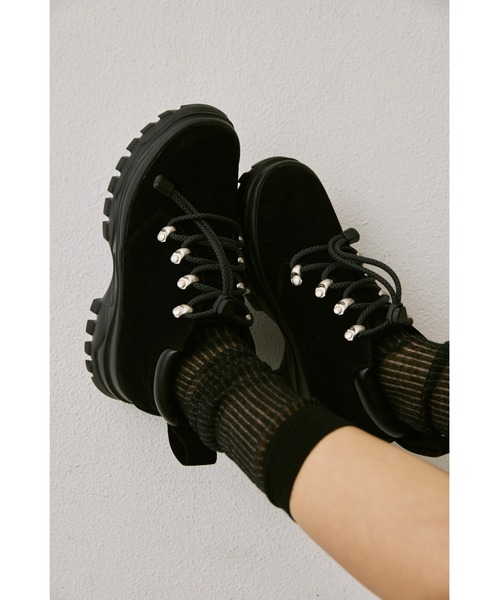 un/neu(アンノイ)の「トレッキングシューズ(ブーツ・レディース・ブラウン/ブラック・LARGE/MEDIUM/SMALL)」の6枚目の写真