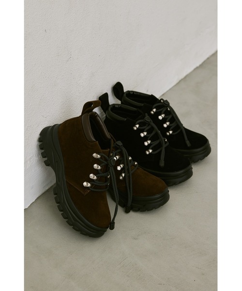 un/neu(アンノイ)の「トレッキングシューズ(ブーツ・レディース・ブラウン/ブラック・LARGE/MEDIUM/SMALL)」の4枚目の写真