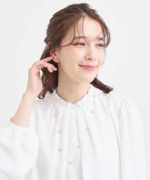 SHOO・LA・RUE(シューラルー)の「【セレモニー】とばしパヴェネックレス(ネックレス・レディース・ゴールド/ピンクゴールド/シルバー・00)」の4枚目の写真