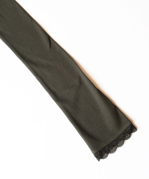 HOLIDAY（ホリデイ）の「SUPER RIB PADDED SHOULDER LACE L/S DRESS スーパーリブパディッドショルダーロングスリーブドレス（ワンピース・レディース・チャコールグレー・ONE SIZE）」の9枚目の写真