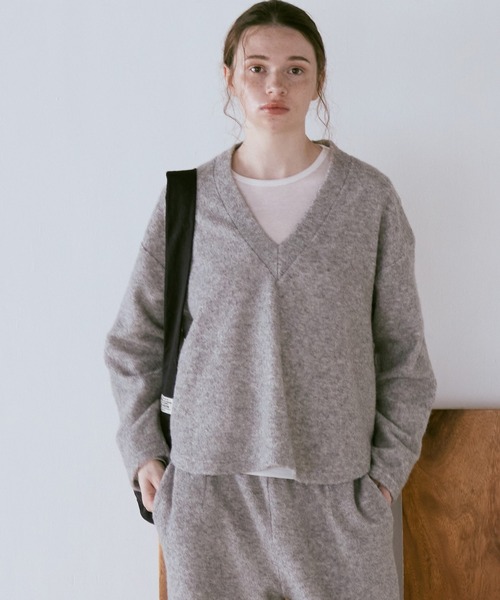RNA-N（アールエヌエーエヌ）の「M2578 エコウールパイルプルオーバー（Tシャツ/カットソー・レディース・杢グレー/オートミール/ブラウン・FREE）」の2枚目の写真