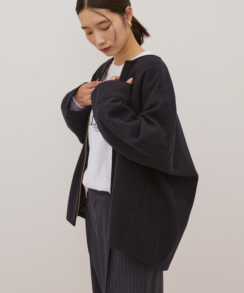 AMERICAN HOLIC（アメリカンホリック）の「【選べる丈】中空FIBERノーカラーコート（その他アウター・レディース・ネイビー/ブラック・M/L）」の5枚目の写真