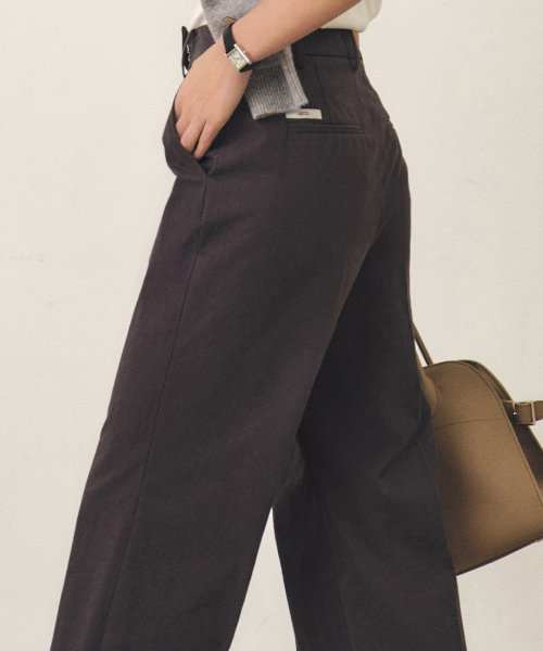 ARTID（アルティーダ）の「ターンアップストレートパンツ_チャコール（その他パンツ・レディース・チャコール・SMALL/MEDIUM）」の3枚目の写真