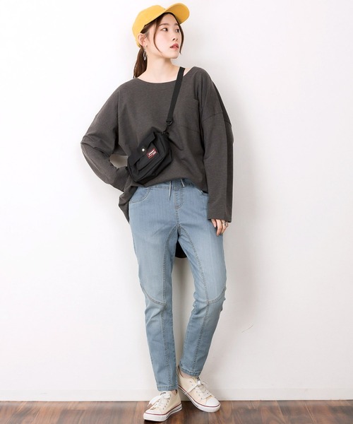 MARAI（マーライ）の「デニムサルエル イージーパンツ ウエストリブ（デニムパンツ・レディース・ワンウォッシュ/ネイビー/ブルー・M/LL/L/4L/3L）」の3枚目の写真