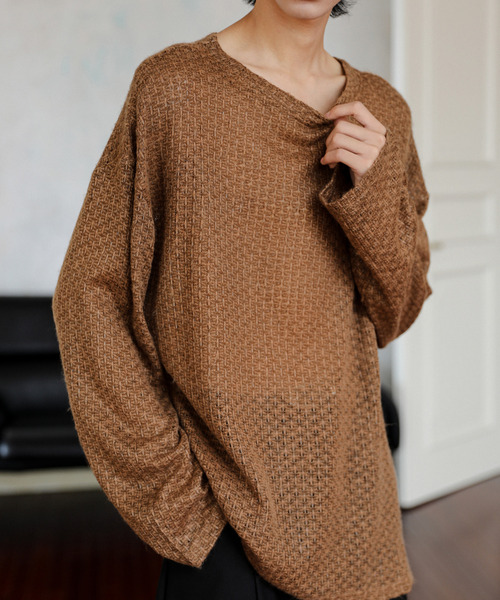 neos(ネオス)の「【neos】ルーズシルエット 甘編み クルーネック ニット セーター(ニット/セーター・メンズ・ブラウン/テラコッタ/グリーン/アイボリー/ブラック・MEDIUM/LARGE)」の3枚目の写真