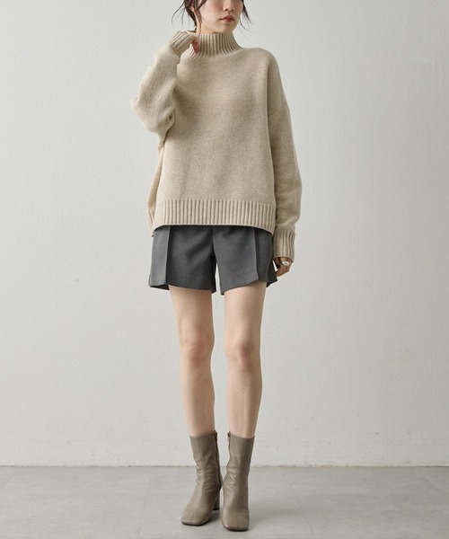 Drawing Numbers(ドローイング ナンバーズ)の「【Drawing Numbers】接結ルーズタートルニット(ニット/セーター・レディース・ネイビー/ライトベージュ/サックスブルー・38)」の16枚目の写真