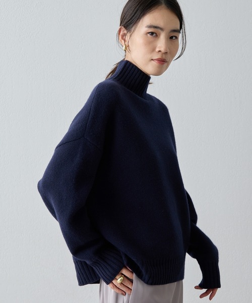 Drawing Numbers(ドローイング ナンバーズ)の「【Drawing Numbers】接結ルーズタートルニット(ニット/セーター・レディース・ネイビー/ライトベージュ/サックスブルー・38)」の12枚目の写真