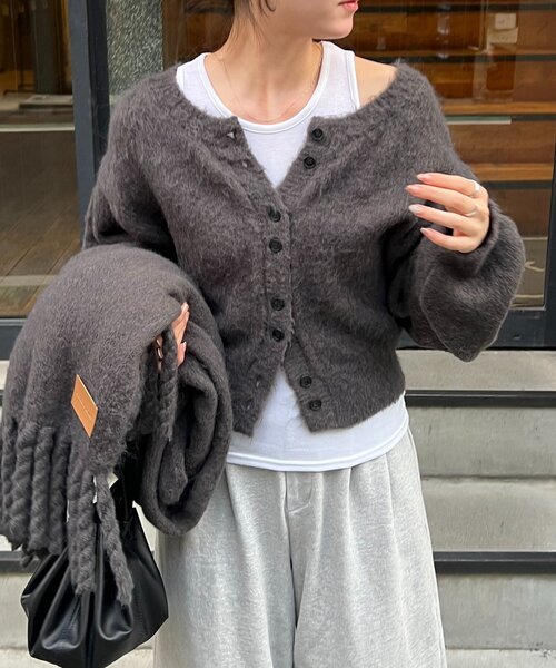 CAPRICIEUX LE'MAGE（カプリシューレマージュ）の「【前後2WAY】モヘア起毛パフカーディガン（カーディガン/ボレロ・レディース・チャコールグレー/ピンク/モカ・FREE）」の5枚目の写真