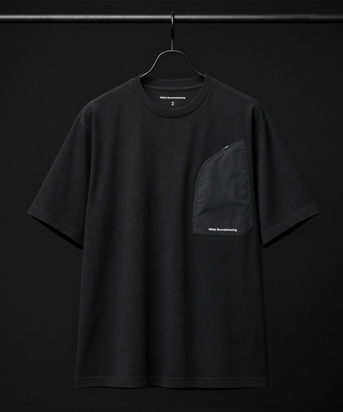 WHITE MOUNTAINEERING(ホワイトマウンテニアリング)の「【White Mountaineering / ホワイトマウンテニアリング】ZIP POCKET T-SHIRT(Tシャツ/カットソー・メンズ・ブラック/ベージュ/カーキ・3/1/2/000)」の1枚目の写真