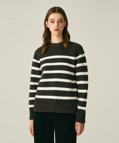 LADY VOLUME(レディーボリューム)の「WOOL STRIPE PULLOVER_BROWN(ニット/セーター・レディース・その他・FREE)」の2枚目の写真