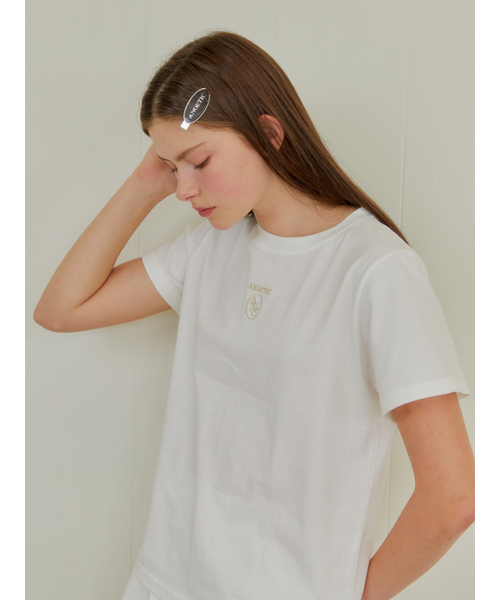 ANOETIC(アノエティック)の「ANC EMBROIDERY LOGO TEE_WHITE(Tシャツ/カットソー・レディース・ホワイト・FREE)」の2枚目の写真