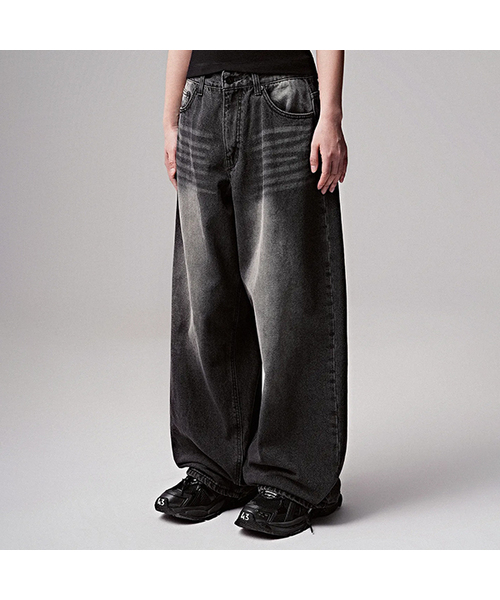ZENDUST(ジェンダスト)の「Les Wide Denim Pants BLACK(デニムパンツ・レディース・ブラック・X-LARGE/X-SMALL/SMALL/MEDIUM/LARGE)」の1枚目の写真