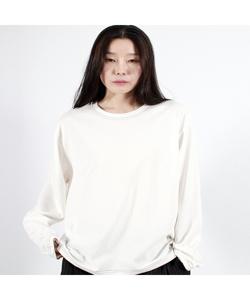 DEMARC(ドゥマーク)の「OUTSTITCH LOOSE FIT LONG SLEEVE TEE - White(Tシャツ/カットソー・レディース・その他・LARGE/MEDIUM)」の1枚目の写真