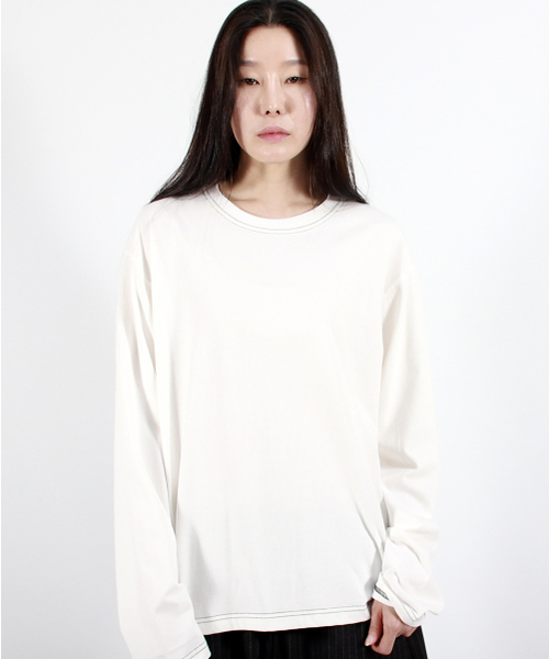 DEMARC(ドゥマーク)の「OUTSTITCH LOOSE FIT LONG SLEEVE TEE - White(Tシャツ/カットソー・レディース・その他・LARGE/MEDIUM)」の8枚目の写真
