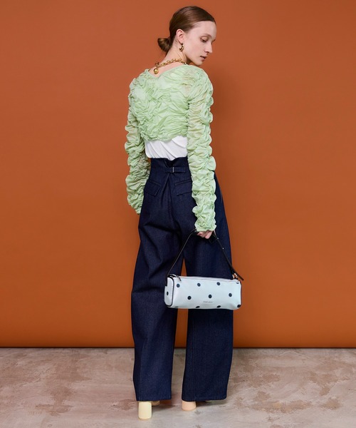 MAISON SPECIAL(メゾンスペシャル)の「Center Pin Tuck Denim Pants/センターピンタックデニムパンツ(デニムパンツ・レディース・ネイビー/ブラック・38/36)」の6枚目の写真