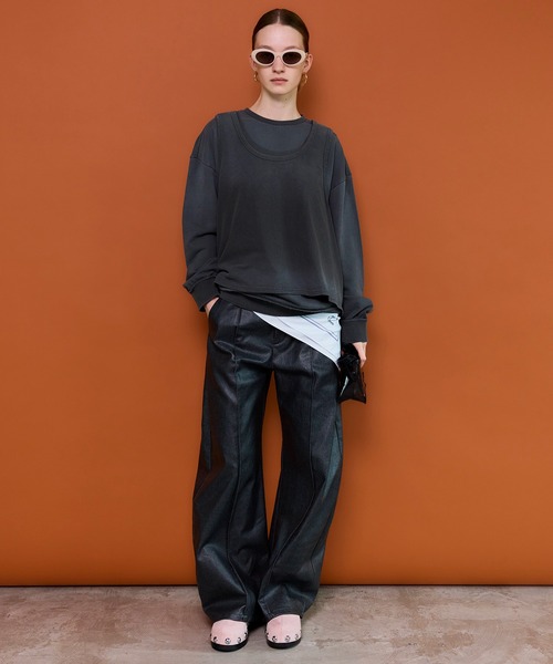 MAISON SPECIAL(メゾンスペシャル)の「Center Pin Tuck Denim Pants/センターピンタックデニムパンツ(デニムパンツ・レディース・ネイビー/ブラック・38/36)」の11枚目の写真