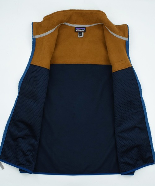 patagonia（パタゴニア）の「【USED】Patagonia シンチラ フリースベスト（ベスト・メンズ・ネイビー・LARGE）」の6枚目の写真