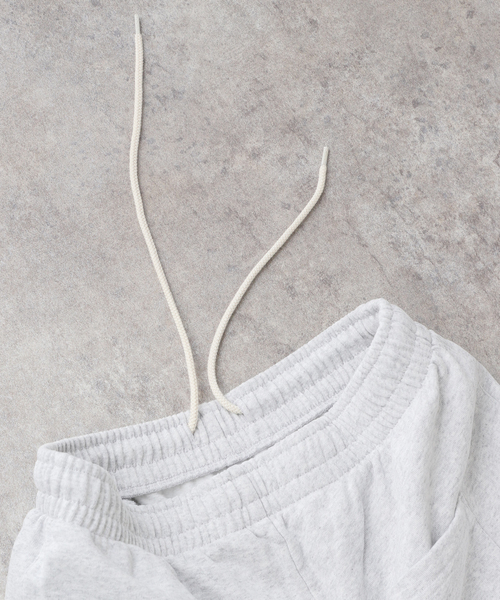 journal standard L'essage（ジャーナルスタンダードレサージュ）の「【SPORTY&RICH/スポーティアンドリッチ】 NYRC Sweatpant（スウェットパンツ・レディース・チャコールグレー・SMALL）」の6枚目の写真