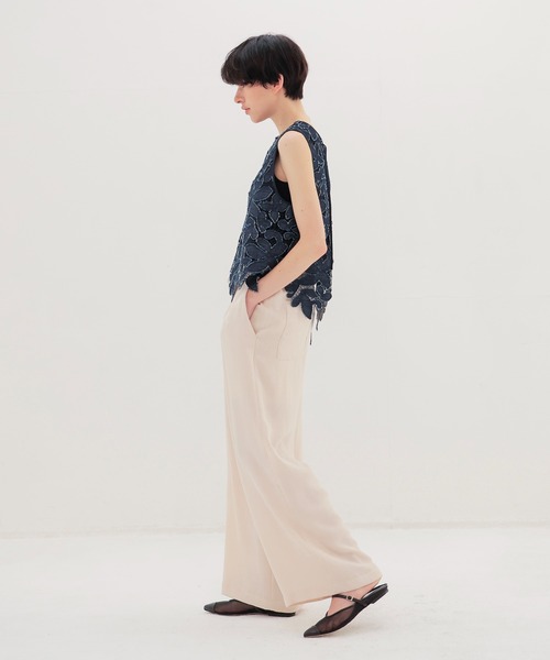 DRESSLAVE（ドレスレイブ）の「velvet satin relaxy pants(ベルベットサテンリラックスパンツ)（その他パンツ・レディース・ブラック/ホワイト・38）」の9枚目の写真