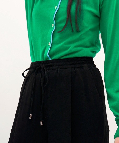 DRESSLAVE（ドレスレイブ）の「velvet satin relaxy pants(ベルベットサテンリラックスパンツ)（その他パンツ・レディース・ブラック/ホワイト・38）」の18枚目の写真