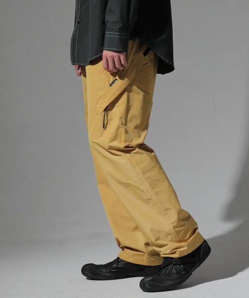 CODE I'M(�R�[�h�A�C�G��)��Zipper pocket nylon metal semi-wide pants yellow(���̑��p���c)