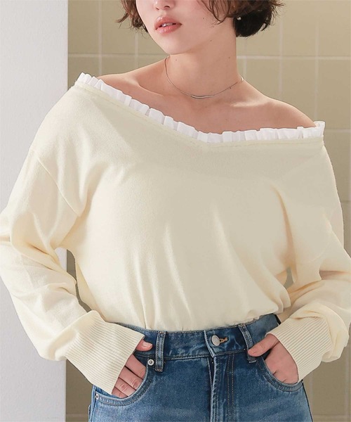 titivate(ティティベイト)の「異素材コンビオフショルダートップス(Tシャツ/カットソー・レディース・杢グレー/アイボリー/ブラック・FREE)」の4枚目の写真