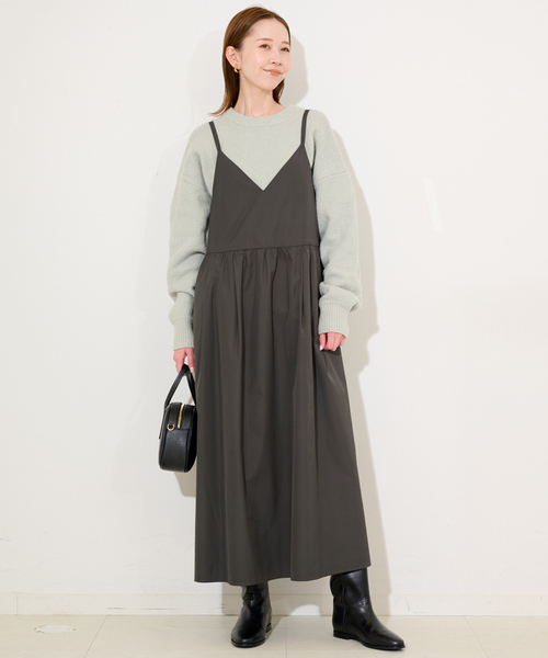 SLOBE IENA(スローブイエナ)の「マットタフタキャミワンピース(ワンピース・レディース・カーキ/ネイビー・FREE)」の6枚目の写真