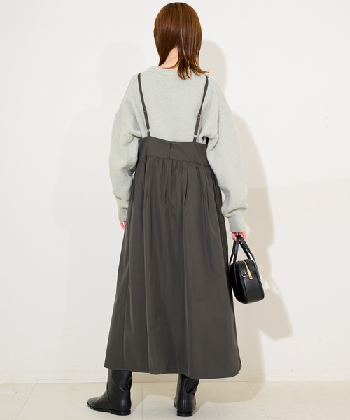 SLOBE IENA(スローブイエナ)の「マットタフタキャミワンピース(ワンピース・レディース・カーキ/ネイビー・FREE)」の9枚目の写真