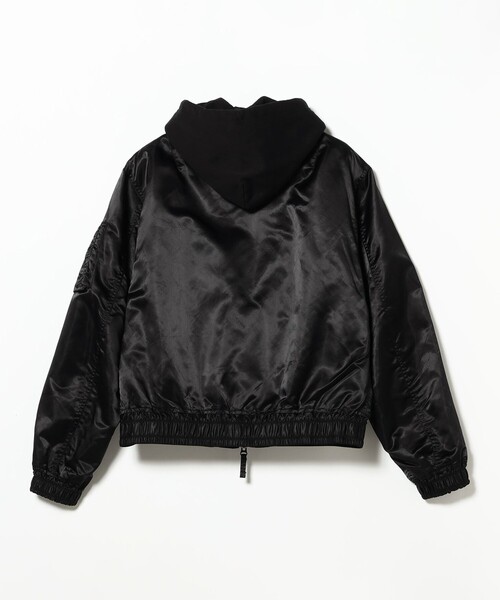 BEAMS(ビームス)の「フェイクレイヤード フライトジャケット【ワイドショートフィット】(ブルゾン・メンズ・ブラック/オリーブ・S/M/XL/L)」の6枚目の写真