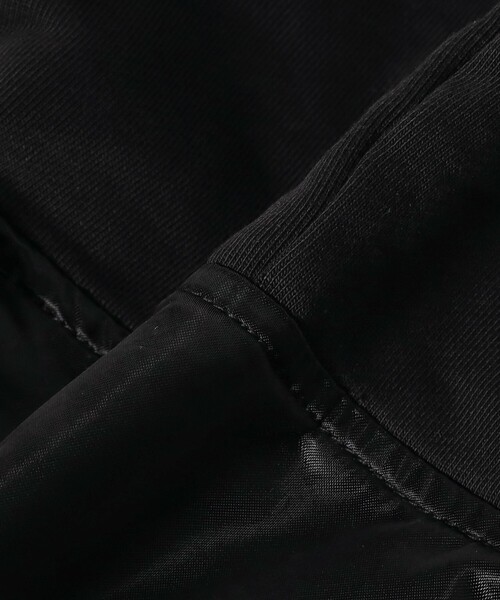 BEAMS(ビームス)の「フェイクレイヤード フライトジャケット【ワイドショートフィット】(ブルゾン・メンズ・ブラック/オリーブ・S/M/XL/L)」の7枚目の写真