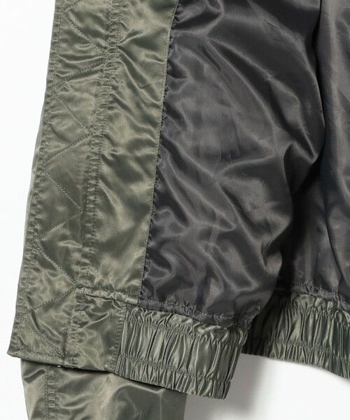 BEAMS(ビームス)の「フェイクレイヤード フライトジャケット【ワイドショートフィット】(ブルゾン・メンズ・ブラック/オリーブ・S/M/XL/L)」の11枚目の写真