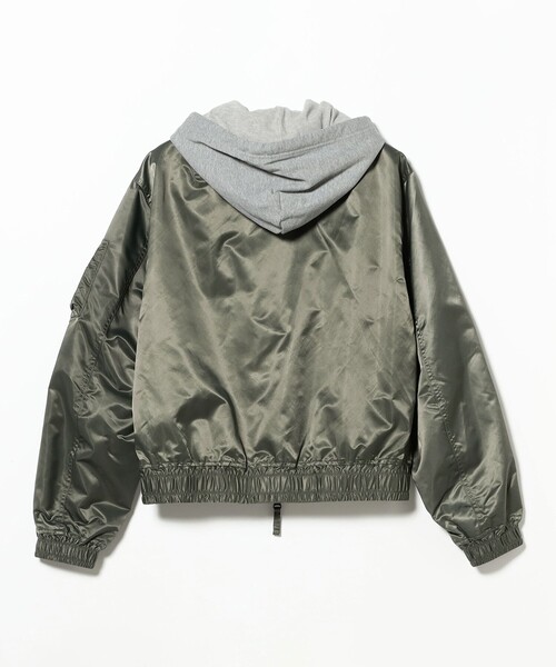 BEAMS(ビームス)の「フェイクレイヤード フライトジャケット【ワイドショートフィット】(ブルゾン・メンズ・ブラック/オリーブ・S/M/XL/L)」の13枚目の写真