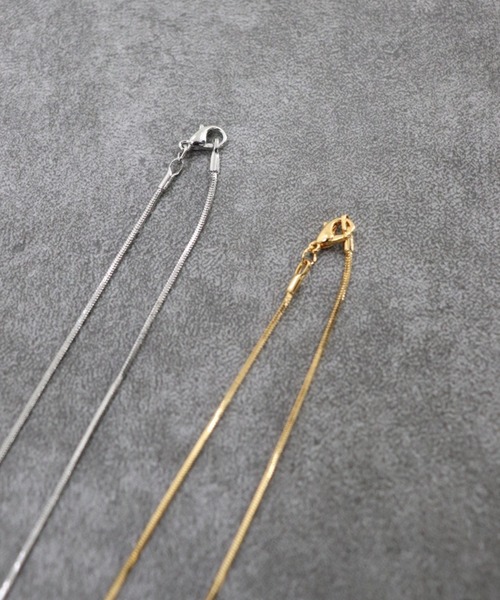 ISOOK（アイスー）の「【ISOOK / アイスー】スネークチェーンネックレス / シンプル 華奢 レディース シルバー ゴールド（ネックレス・レディース・ゴールド/シルバー・FREE）」の6枚目の写真